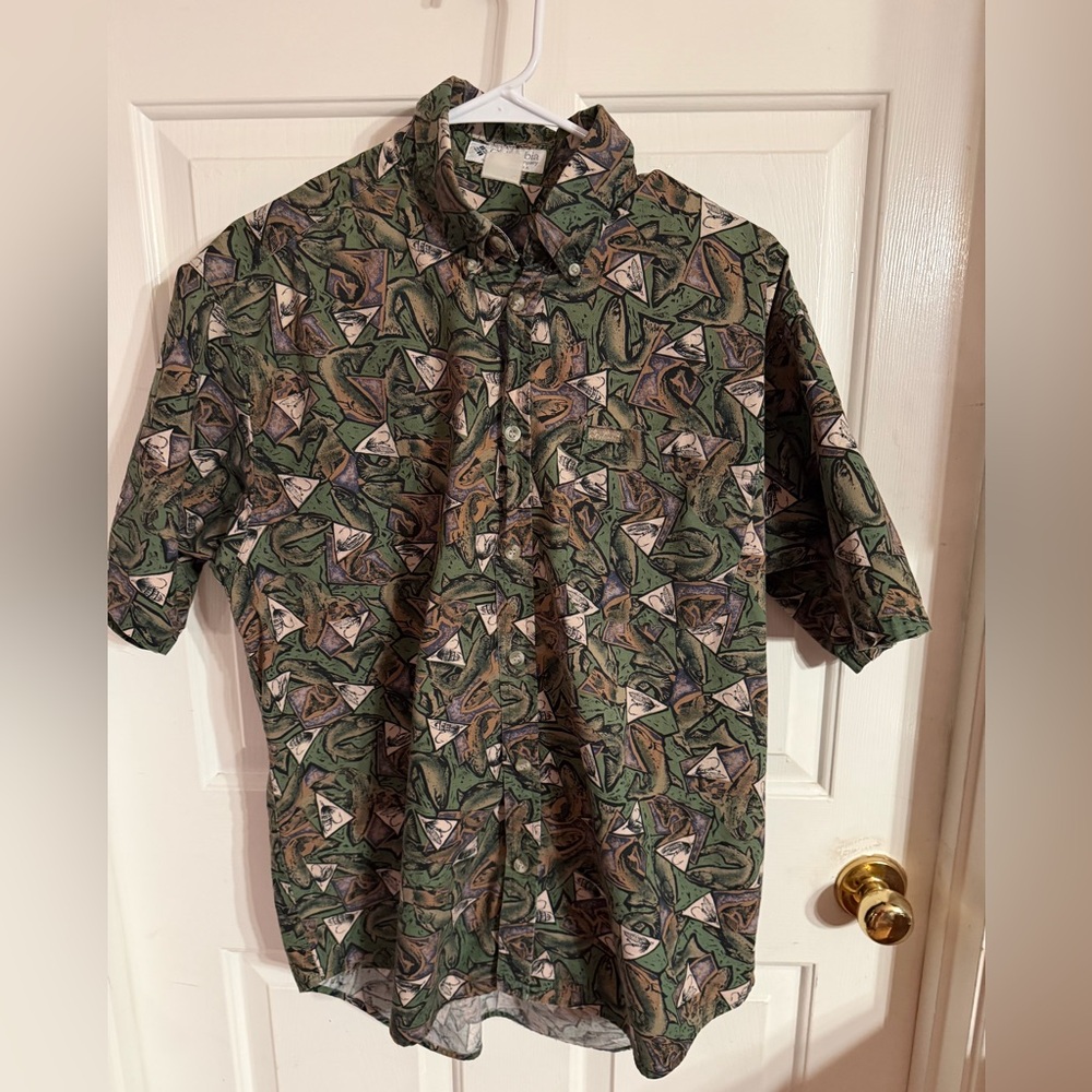 Columbia Shirt Mens M Green Fly Fishing Print Short Sleeve Button Front Casual
